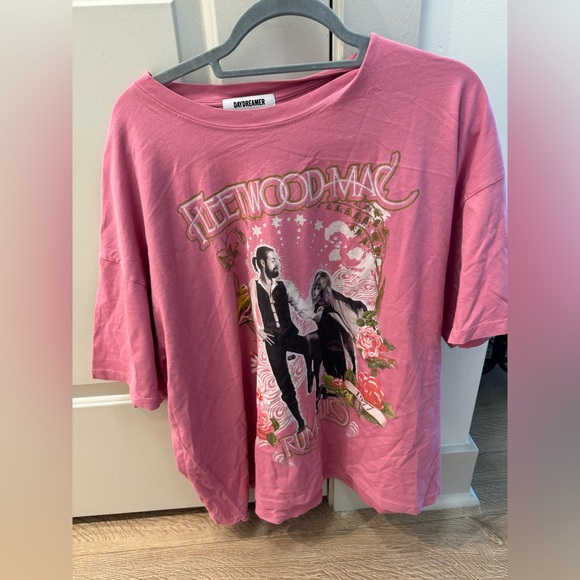 Daydreamer Fleetwood Mac One Size Pink Graphic Top. ๐โก๏ธ - Picture 2 of 4